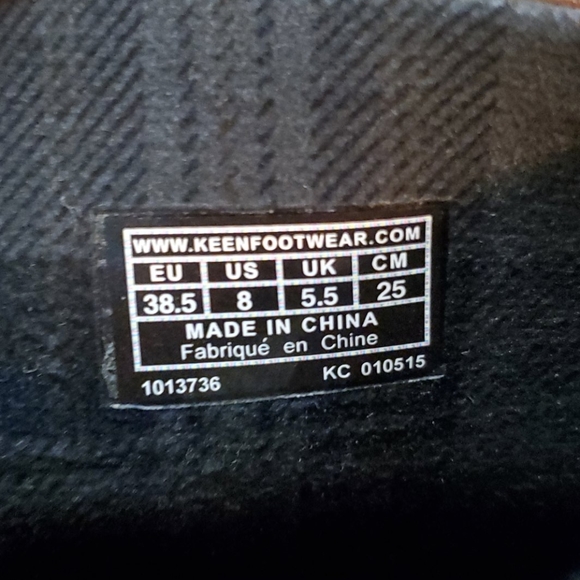 Boots - Picture 7 of 9